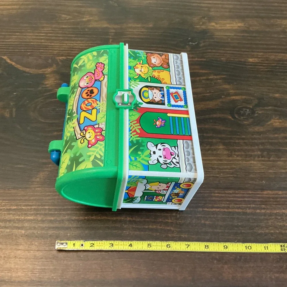 2008 Mattel Fisher Price Little People Zoo Lunch Box Storage Case Only Empty